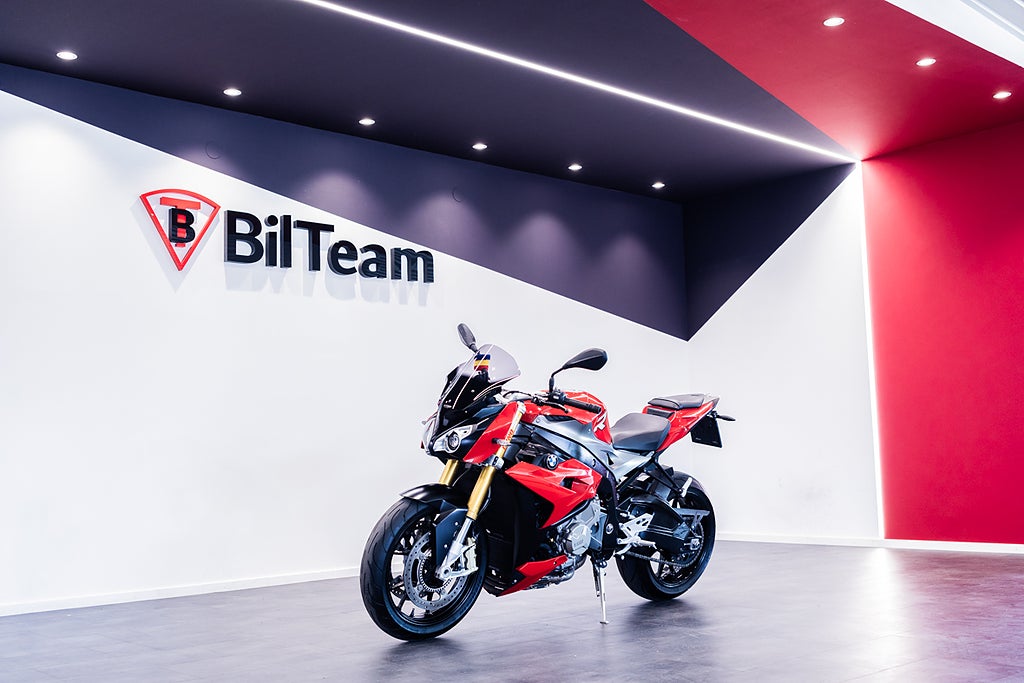 BMW Motorrad S 1000 R 1.0 Dynamic Akrapovi 