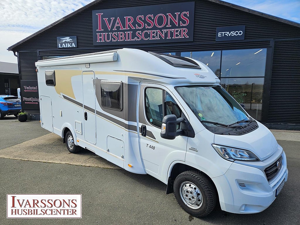 Carado T 448 / Enkelsängar / AC bodel / Dropdown-säng