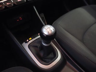 Halvkombi Kia Rio 21 av 21