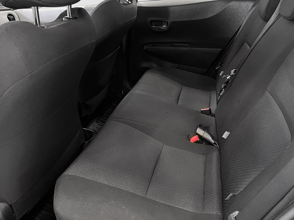 Toyota Yaris 2013 - miniatyr 13