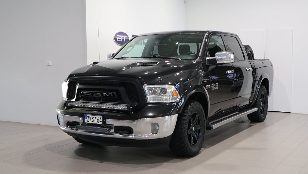 Dodge RAM Crew Cab Laramie  5.7 V8 HEMI 4x4 