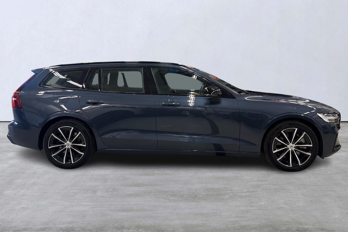 Volvo V60 T6 Plus Dark 2025, bild 3/10