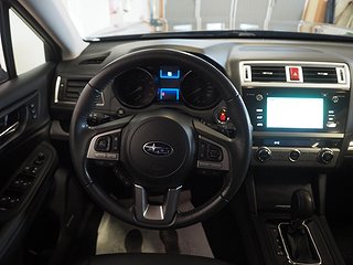 Kombi Subaru Outback 19 av 25