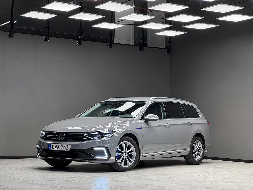 Volkswagen Passat Sportscombi GTE 1.4 TSI/Drag/Cockpit/Läder/Värmare/Navi