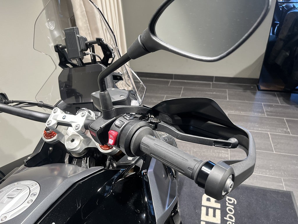BMW F900GS/NU: 181635kr!/Omg lev/Hög vindruta/5års garanti