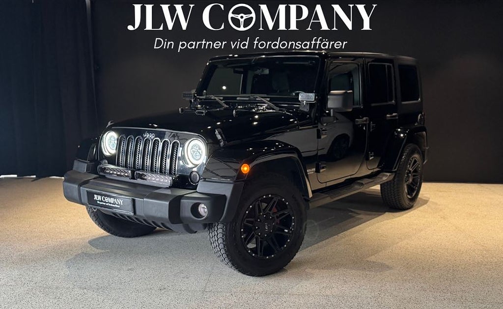 Jeep Wrangler Unlimited | Blacked Out | Lazer | Dirt Wheels