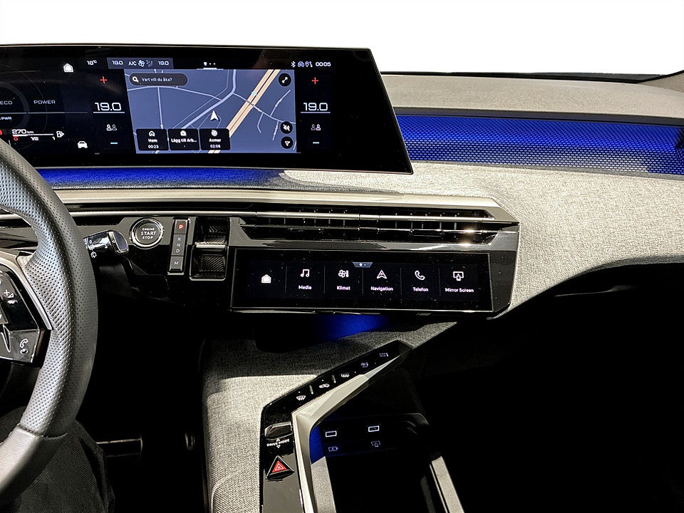 Bild på Peugeot 5008 GT Hybrid 145hk Aut 7-SITS B-KAMERA CARPLAY