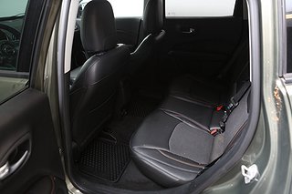 SUV Jeep Compass 21 av 22