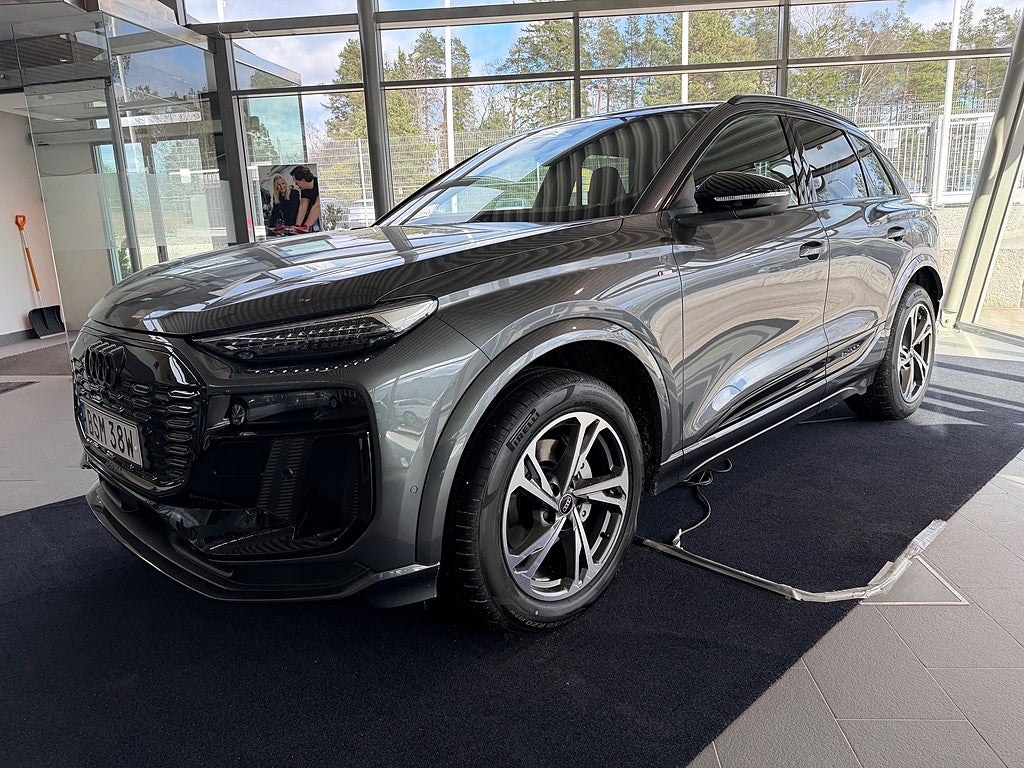 Audi Q6 e-tron quattro SUV PROLINE EDITION 315,00