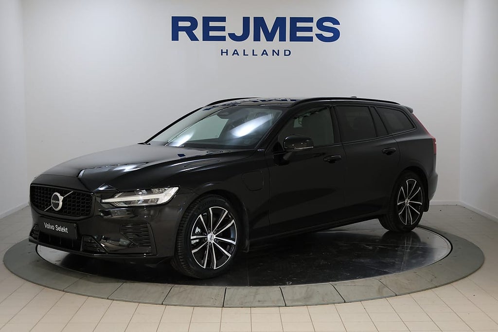 Volvo V60 T6 Plus Dark Edition |Drag |Kamera |Läder |Elstol |Mörkton