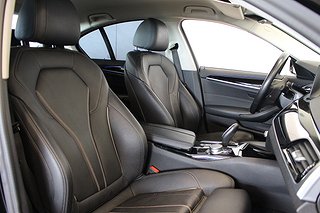 Sedan BMW 530e 8 av 23
