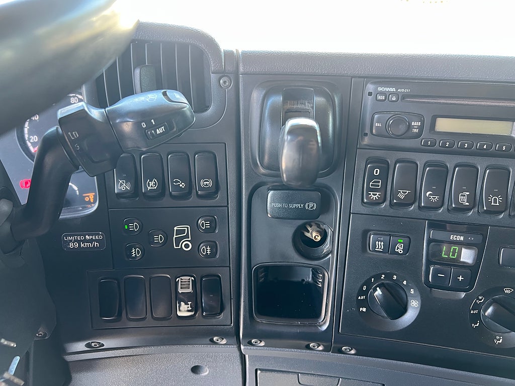 Scania R440 6x2*4 Hiab Lastväxlare inkl Flak, Euro 5