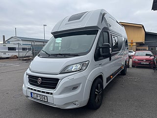 Husbil-halvintegrerad Globe-Traveller Pathfinder Z 150HK Automat! Långbäddar & utfällbar dubbelbädd! 17 av 19