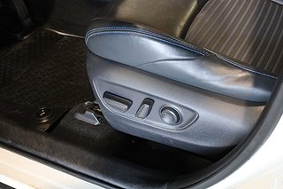 SUV Toyota RAV4 19 av 25
