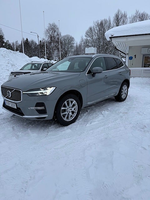 Volvo XC60 Recharge T6 AWD Core Edition Drag Panorama MKT FIN !