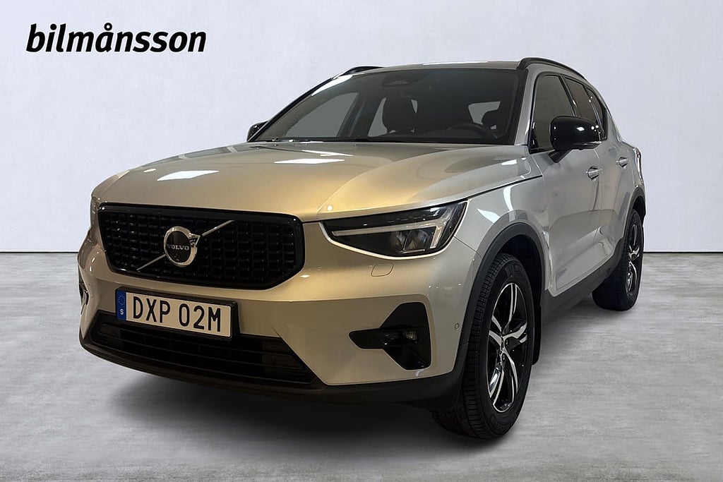 Volvo XC40 B3 FWD Bensin Plus Dark