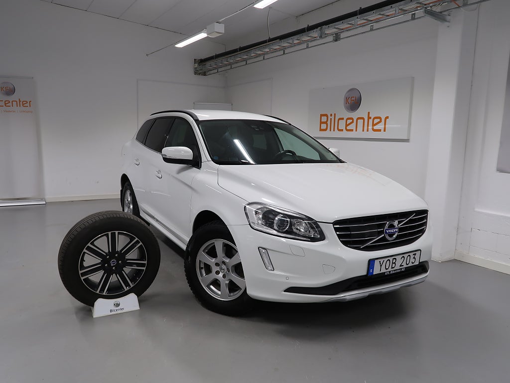 Volvo XC60 *JANUARIREA* D4 Classic V-Däck ingår Drag-Värmare-VoC-BLIS-Rattv