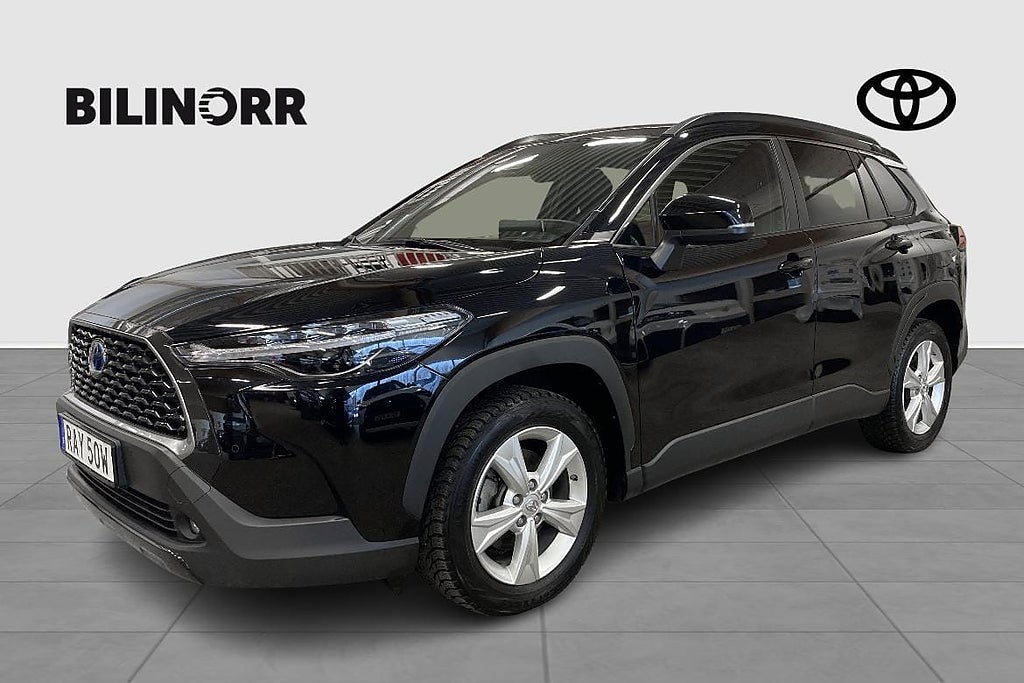 Toyota Corolla Cross Hybrid AWD-i 2,0 Style Pluspaket | Vinterhjul