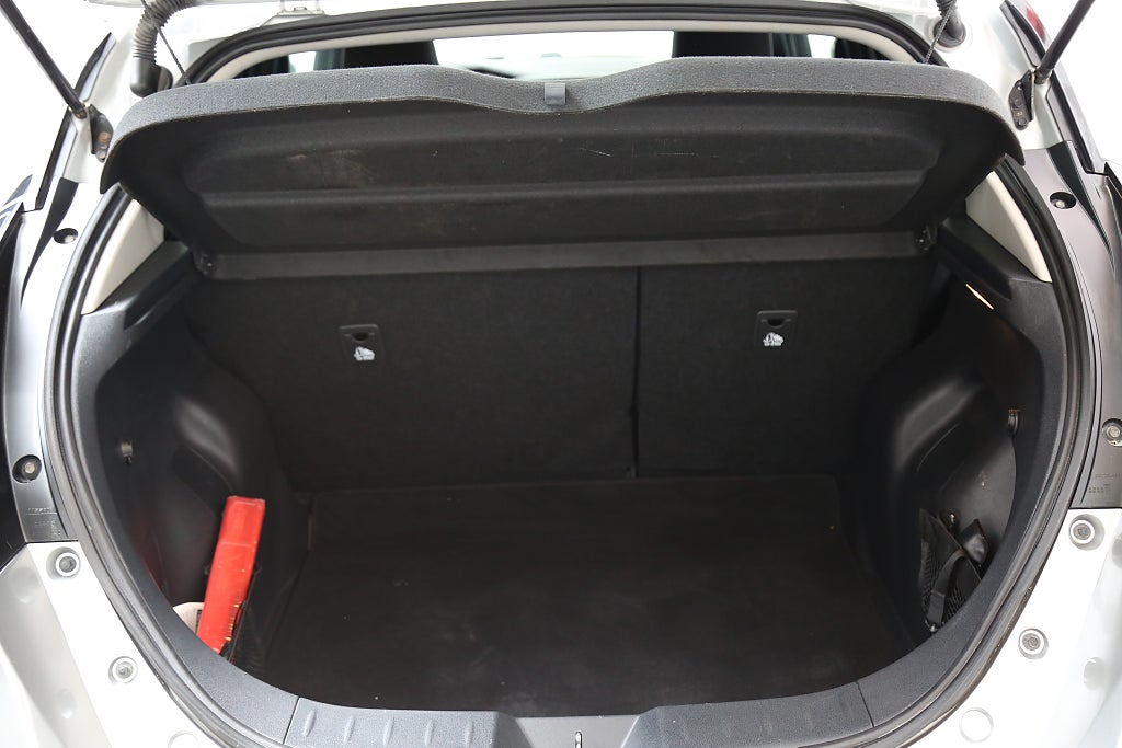 Nissan Leaf 40 kWh N-Connecta 360° I Navi I Motorvärmare 2020