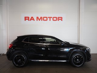 SUV Mercedes-Benz GLA 4 av 23