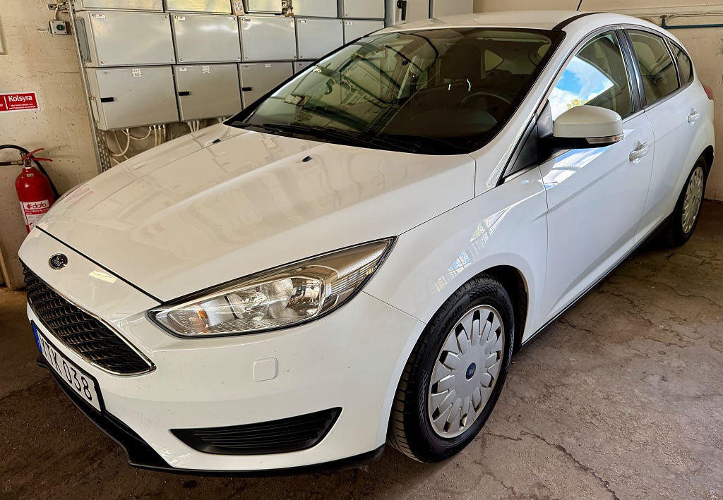 Ford Focus 1.5 TDCi ECOnetic Trend 1ägare,0,34L/mil,V-Däck 