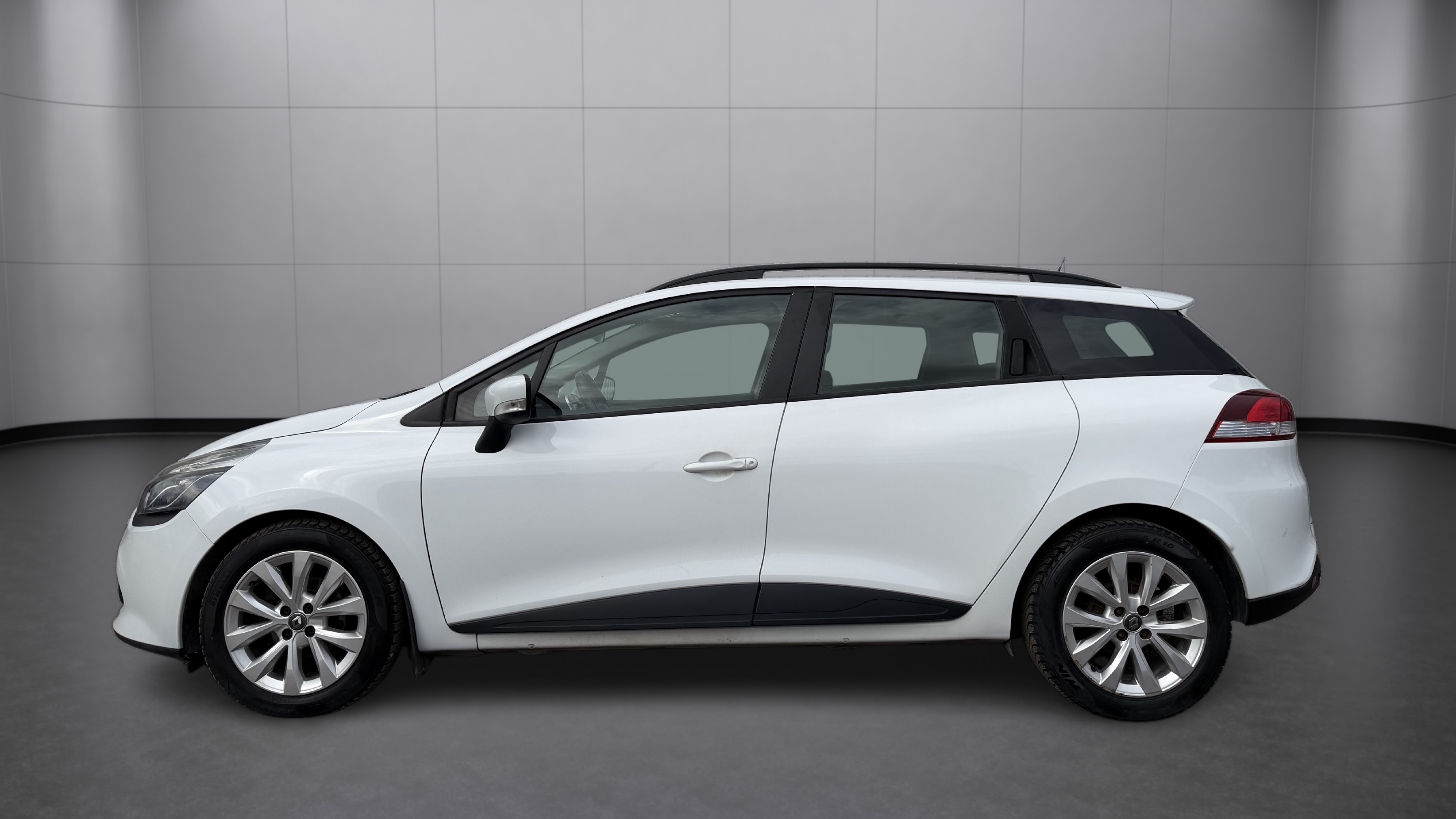 Renault Clio Sport Tourer 0.9 TCe Euro 6 2016, photo 6/10