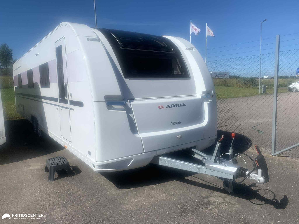 Adria ALPINA 903 HT *Barnkammare/Queenbädd*
