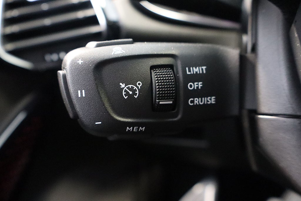 Bild på DS 7 Crossback Pallas 130hk Aut - PRIVATLEASING