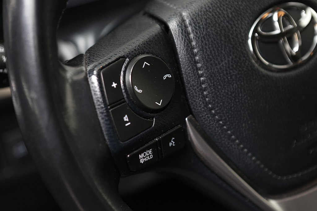 Toyota RAV4 Hybrid 2,5 197hk AWD-i E-CVT Active Plus Drag 2016