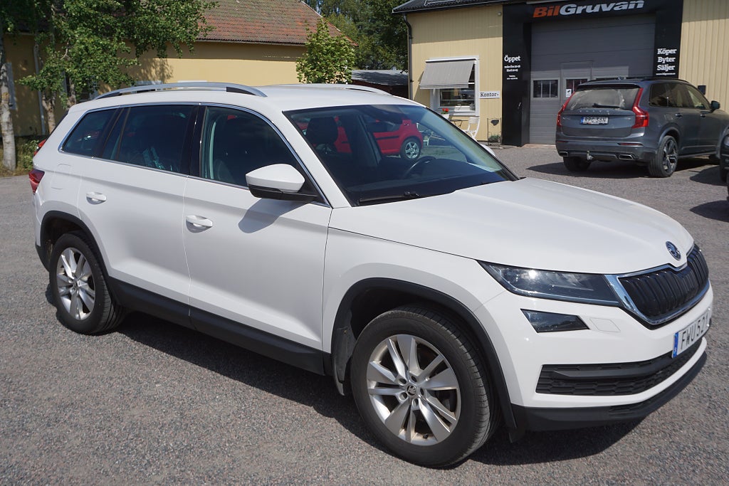 Skoda Kodiaq 2.0 TDI 190 Hk 4x4 Style Aut Drag Värmare 7-sits 