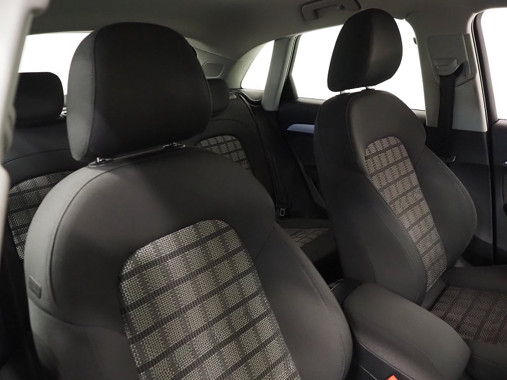 Audi Q3 2.0 TDI 150hk quattro S Tronic | Drag | PDC | 2017