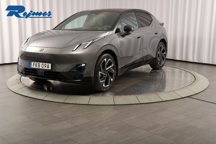 Lynk & Co 02