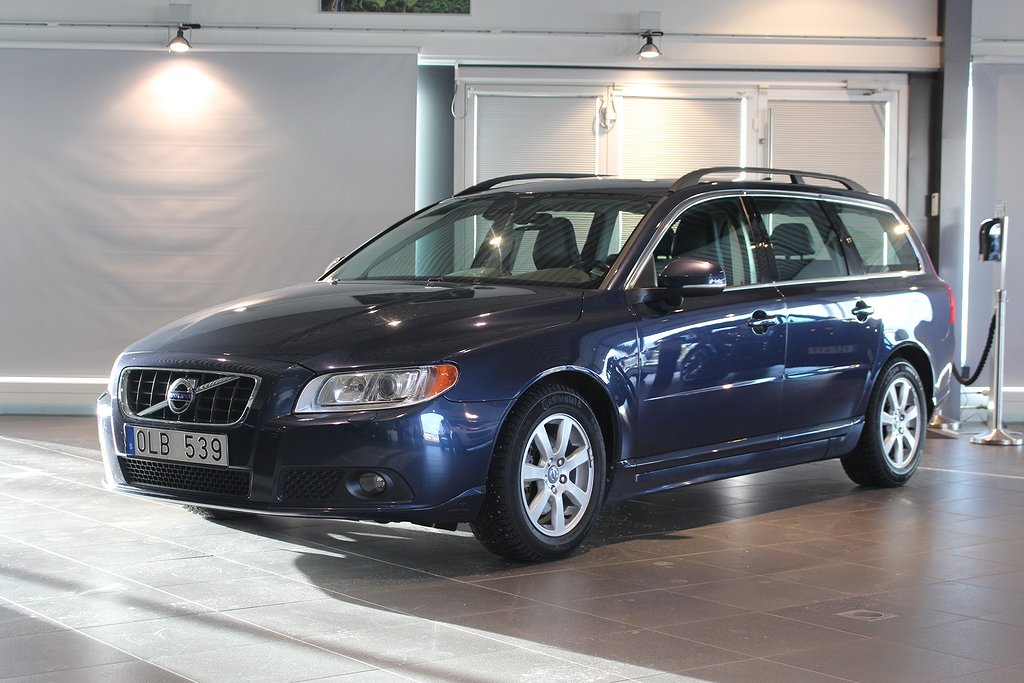Volvo V70 D4 Momentum 163hk Vinterhjul Värmare