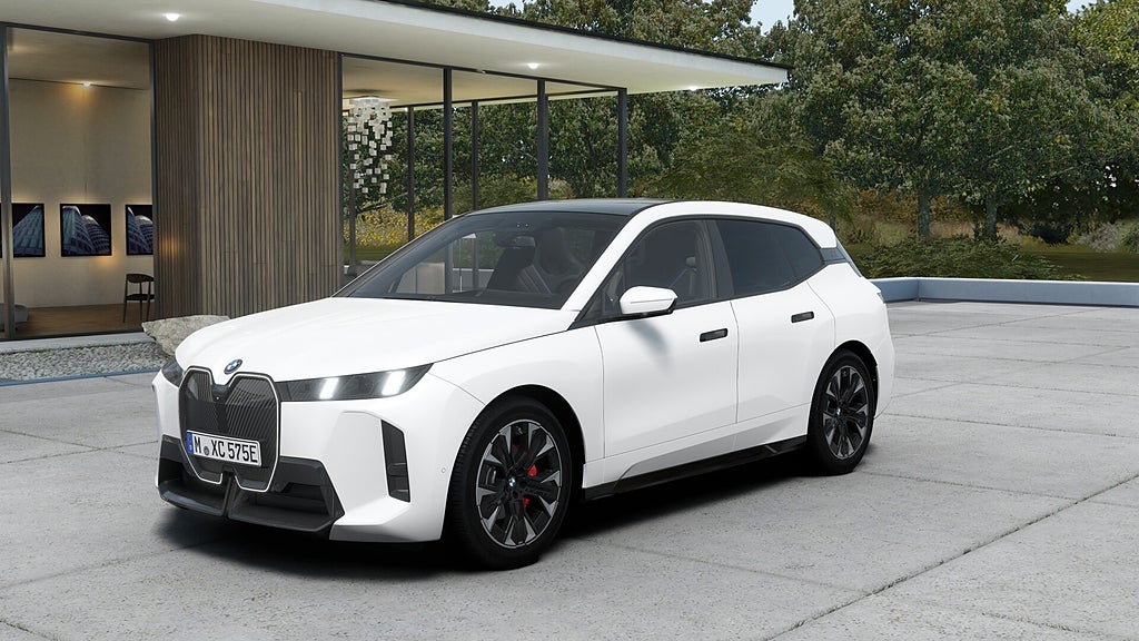 BMW iX xDrive60 Fully Charged M Sport Pro Ed Drag DA Pro H K | Ränta