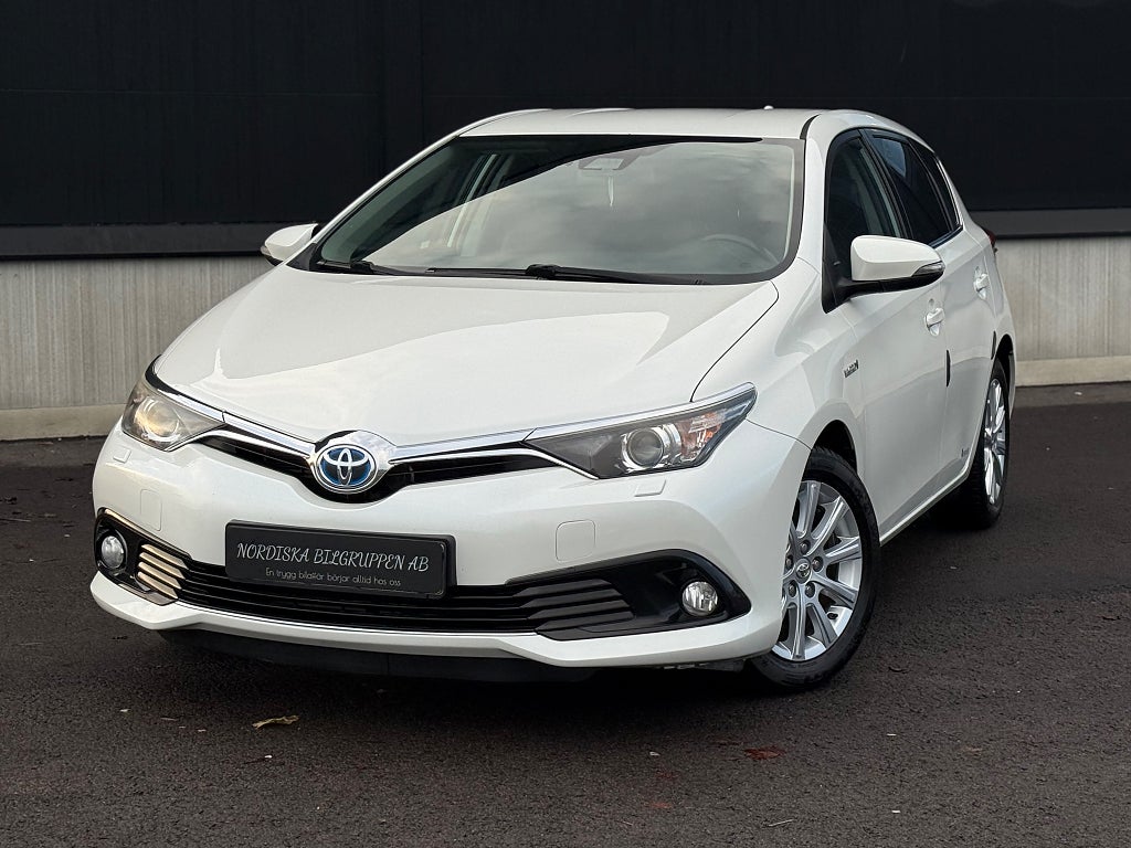 Toyota Auris Hybrid e-CVT Comfort, Intense Edition Euro 6
