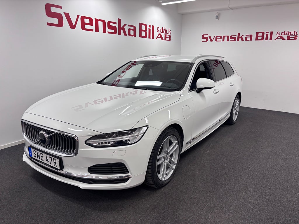 Volvo V90 Recharge T6 AWD Geartronic Momentum Drag 2,99% ränta