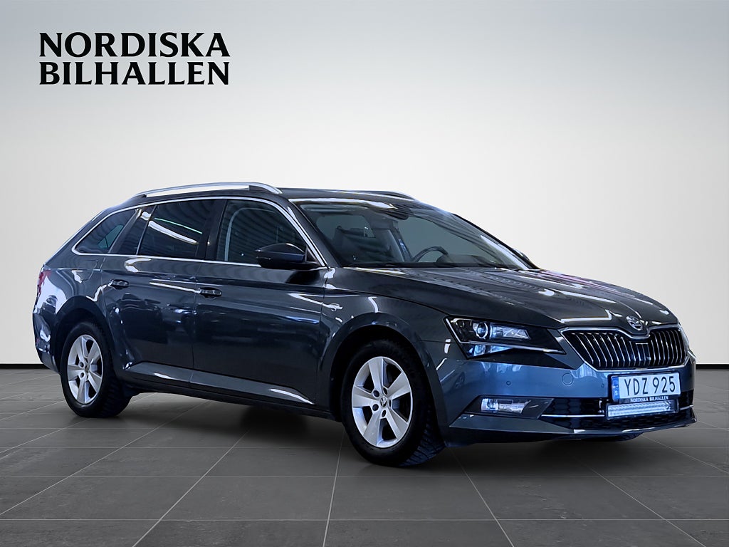 Skoda Superb Kombi 2.0 TDI 4x4 SCR L&K Nyservad Värmare Drag Kamera