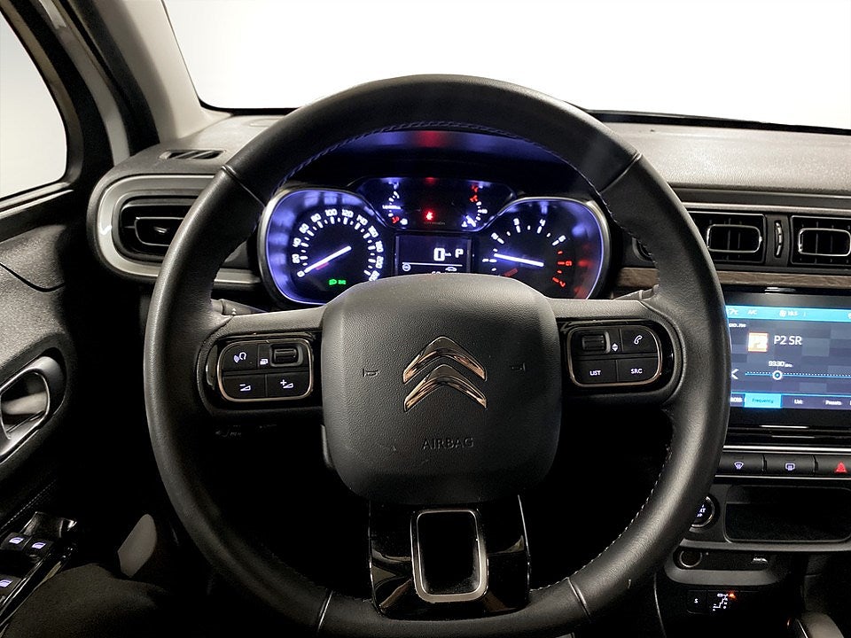 Bild på Citroën C3 Shine 1.2 PT 110hk Aut - FARTHÅLLARE, NAVI