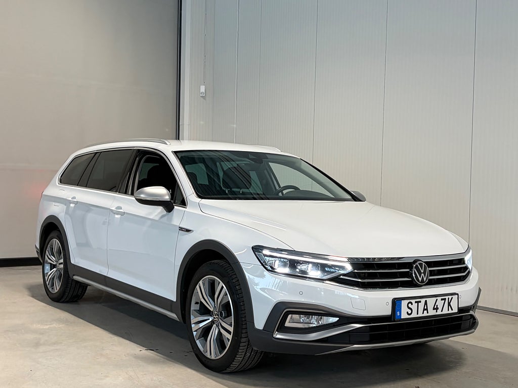 Volkswagen Passat Alltrack 2.0TDI 4M Cockpit Dragkrok D-värm IQ CarPlay