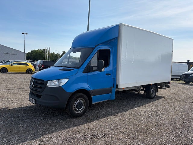 Mercedes-Benz Sprinter 317 CDI RWD Volymskåp