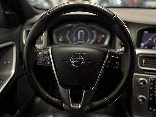 Volvo V60 Cross Country D4 Geartronic Classic Summum Lågmil