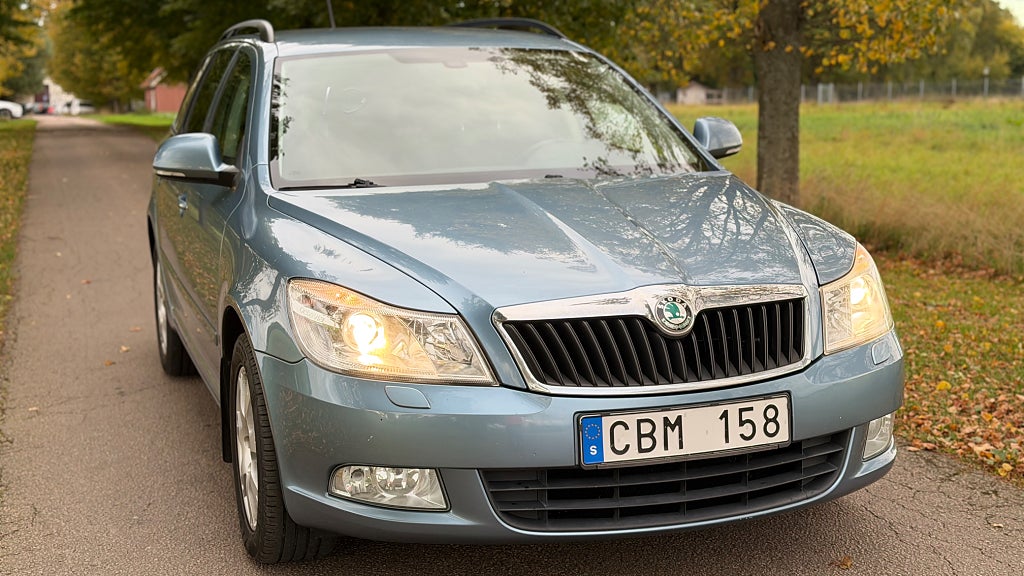 Skoda Octavia 1.2 TSI Elegance, Svensksåld, Ny servad 866 skatt