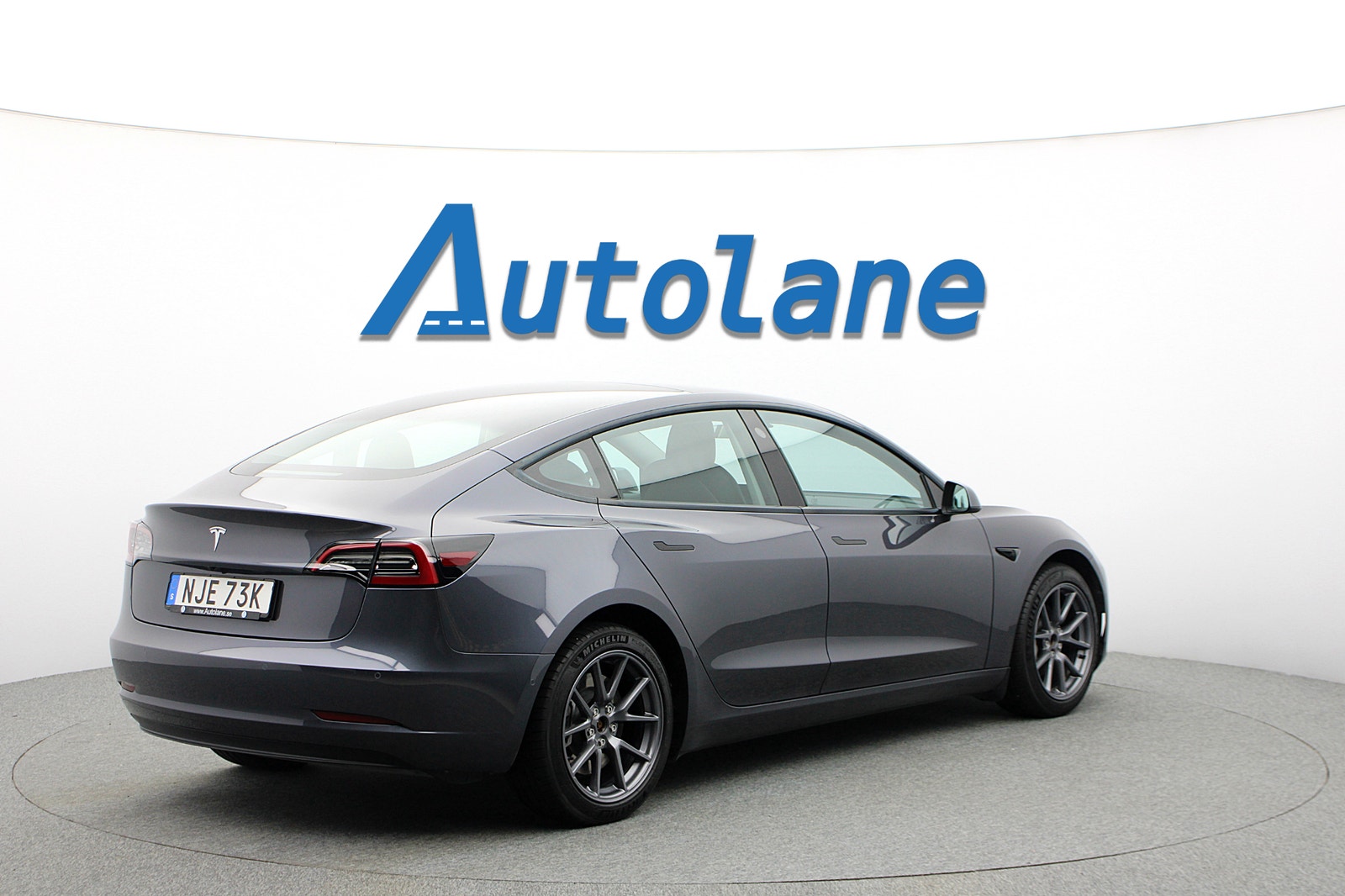 Tesla Model 3 Standard Range, 283ps, 2022