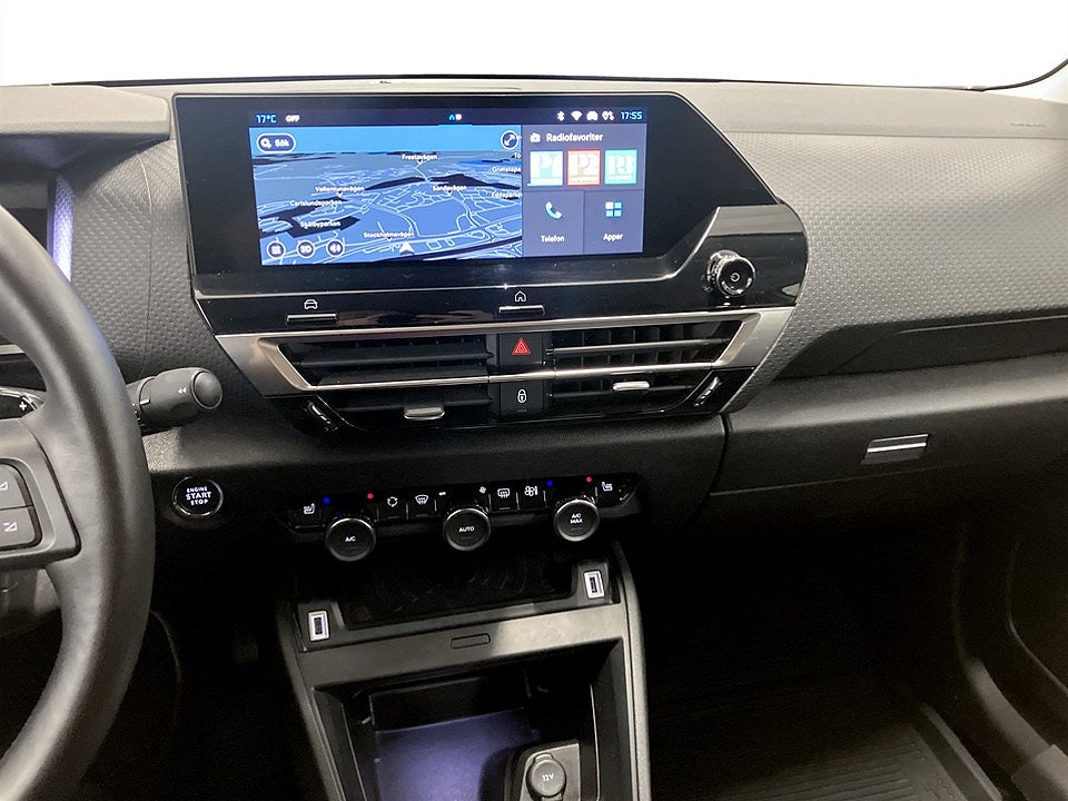 Bild på Citroën C4 X Shine 1.2 PT 130hk Aut - 360-KAMERA, RATTVÄRME