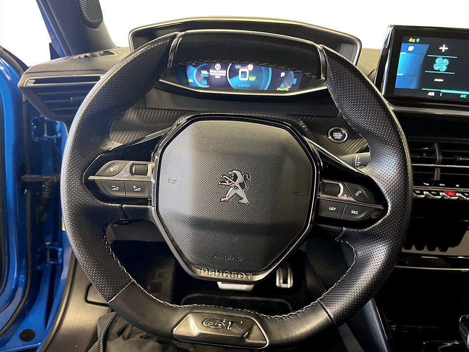 Bild på Peugeot E-2008 GT Pack 50kWh 136hk Aut KAMPANJRÄNTA 3,99%