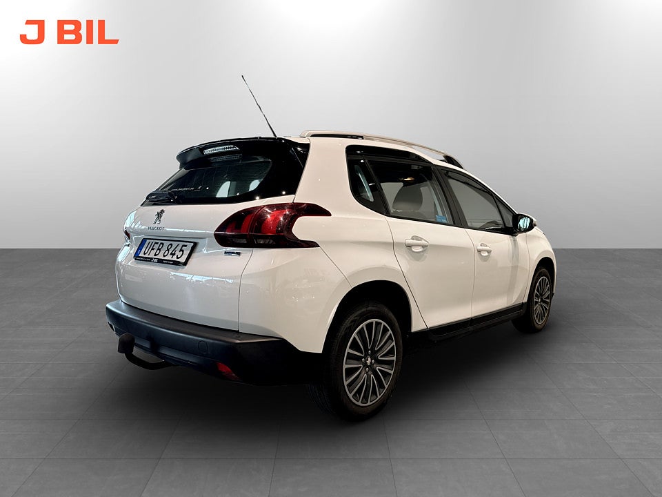 Bild på Peugeot 2008 Active 1.2 PT 110hk Aut - DRAGKROK LED-RAMP