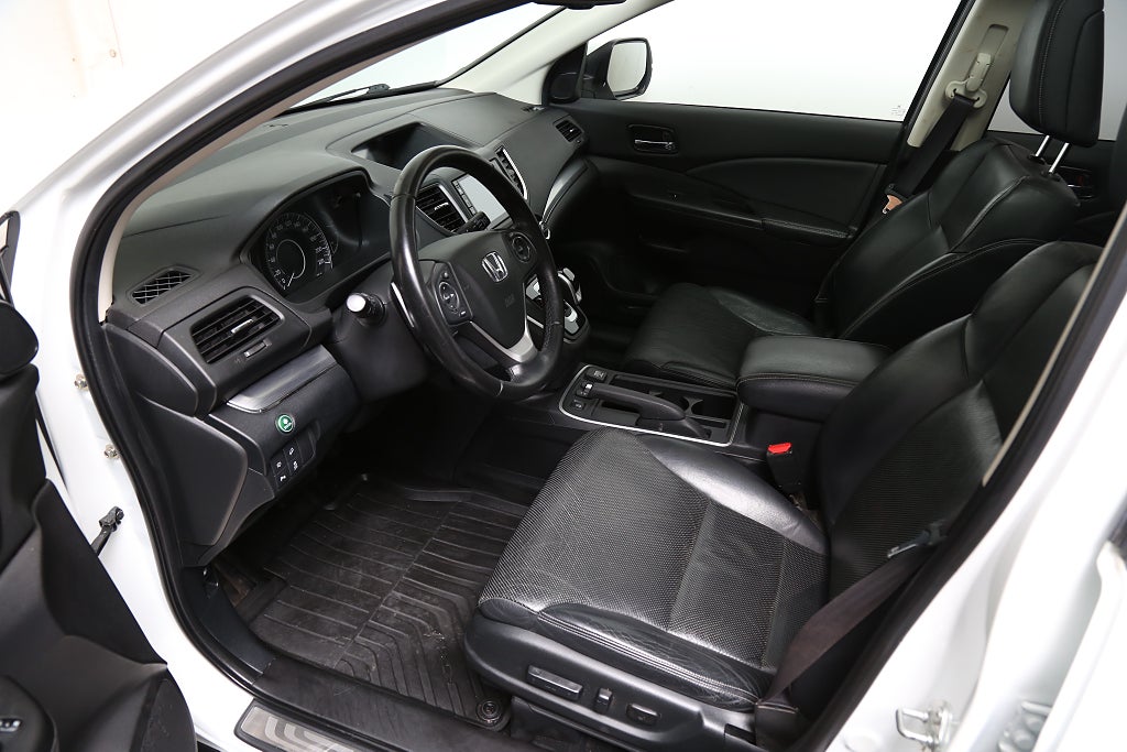 Honda CR-V 1,6 i-DTEC 160hk Executive 4WD Aut Motorvärmare Drag 2016