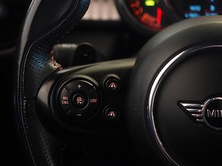 Halvkombi MINI John Cooper Works 12 av 24