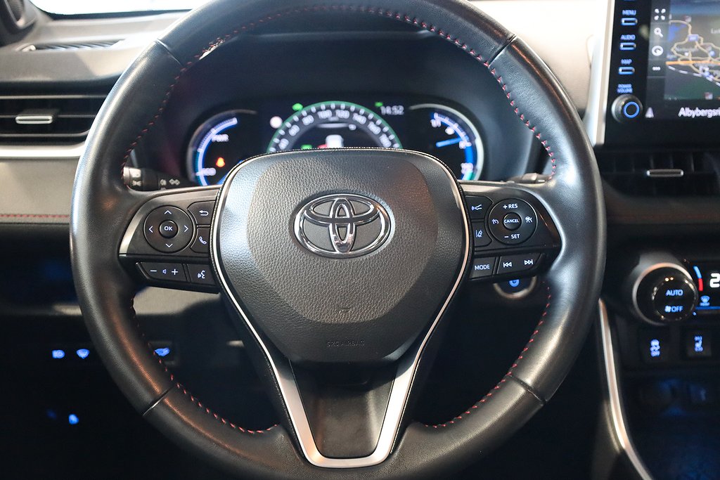 Toyota RAV4 2,5 Plug-in Hybrid E-CVT Active AWD Dragkrok Navi 2021
