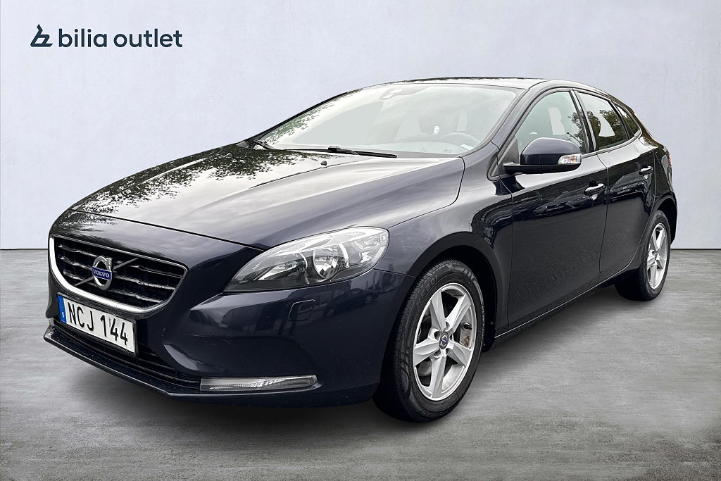 Volvo V40 T2 Kinetic 122hk / Värmare Bluetooth Hotellpaket